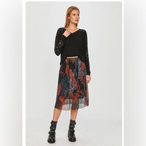 DESIGUAL Black & Rust Floral Pleated Midi Skirt size small